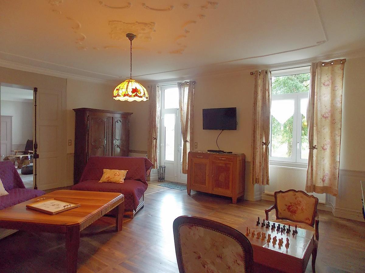 Les Gites De Morville Malaumont Exterior photo